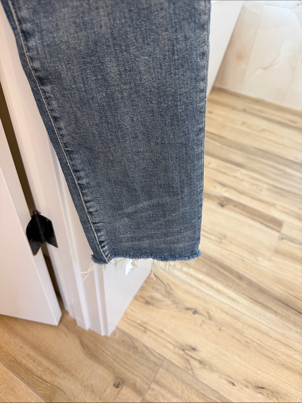 Oliver Logan Women's Washed Blue Boyfriend Jeans - Relaxed Fit - Picture 2 of 5